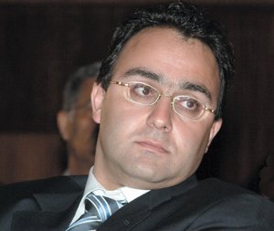 Code de la route : Gouvernement et professionnels parviennent à un accord