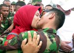 Indonésie : le baiser qui a fait scandale