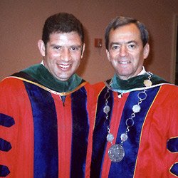 Le Professeur Bennis distingué à Orlando