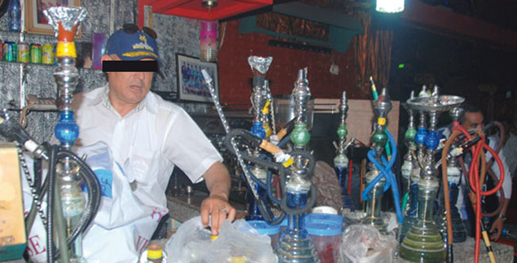 Tanger : La lutte contre les cafés de chicha reprend