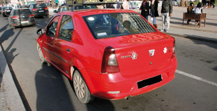 Arrestation de trois falsificateurs d’agréments de taxis