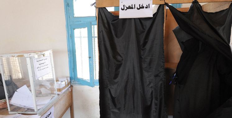 Election : La majorité pour des isoloirs transparents !