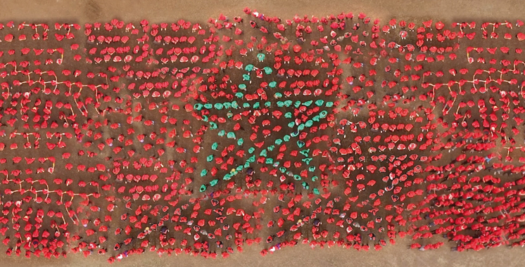 Acticall-Sitel: Un drapeau humain pour célébrer la Marche Verte