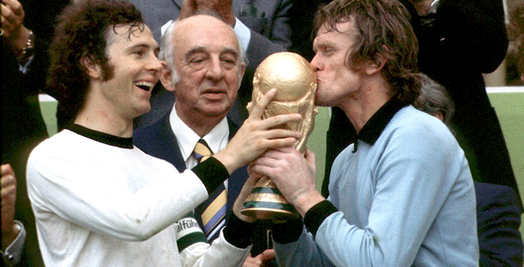 Football : Le créateur du trophée de la Coupe du monde est décédé