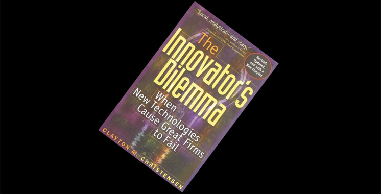 The Innovator’s Dilemma : When new technologies cause great firms to fail, de Clayton M.Christensen