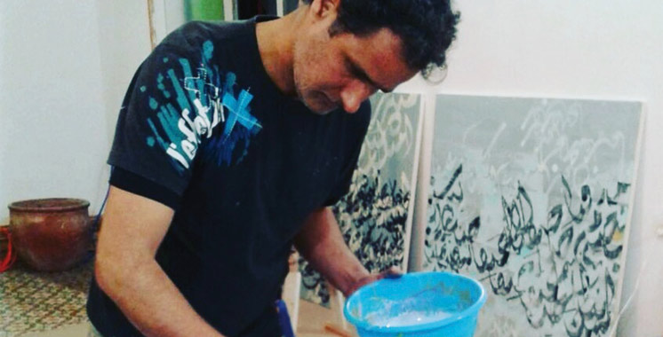 Mohamed Mountassir métisse la calligraphie à la flore
