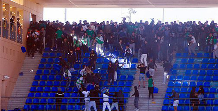 Vandalisme au stade de Marrakech : Deux matchs à huis clos et une amende de 50.000 dhs contre le Raja