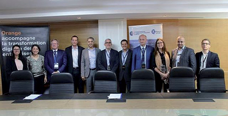 Le Kluster CFCIM et Orange Maroc signent une convention de partenariat