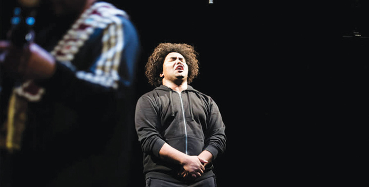 Festival d’off d’Avignon : Taoufiq Izeddiou présente son solo «Délire parfait»