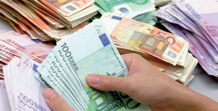 Tanger Med : Saisie de près de 110 mille euros en devise non déclarée