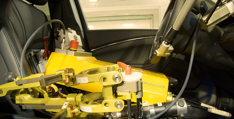 Ford : Recrutement des pilotes robotisés