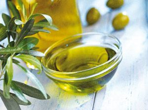 L'huile d'olive est-elle bénéfique pour l'obtention d'un joli bronzage?
