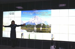 High-tech : La télé murale de Panasonic
