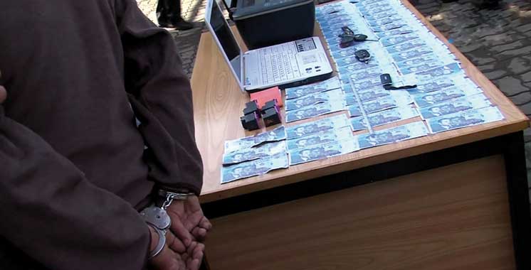 Oulmès : Un faussaire de billets de banque arrêté, ses complices en fuite