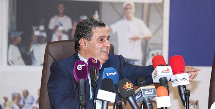 En images : Akhannouch succède à Mezouar à la tête du RNI