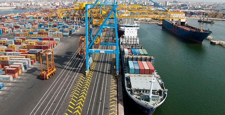 Les manifestes export et les déclarations des droits de port sur marchandises se dématérialisent