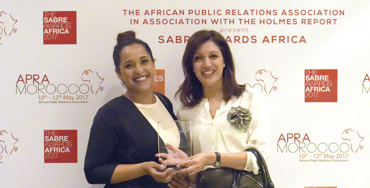 #Maymkench du Crédit du Maroc reçoit le prix Sabre