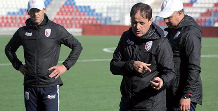 Botola Maroc Telecom : De nouveaux entraîneurs passent à la trappe