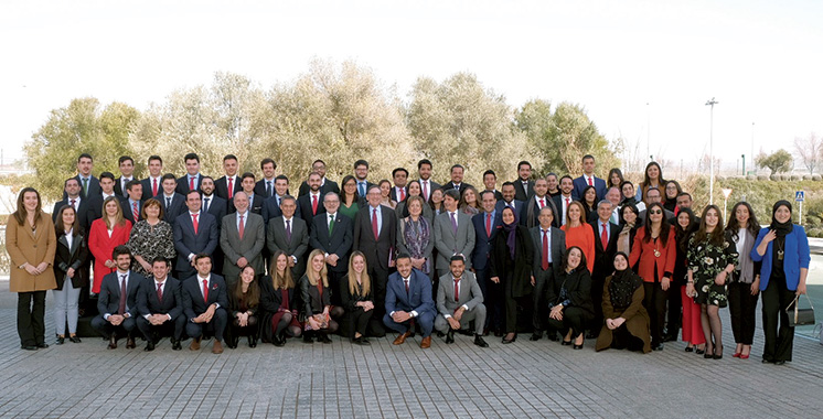 Master banque et marchés financiers : Attijariwafa bank soutient 12 étudiants marocains avec son partenaire Santander