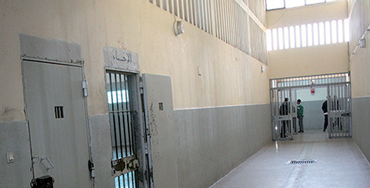 La prison locale de Nador 2 dément le harcèlement d’un détenu pour son refus de se faire vacciner