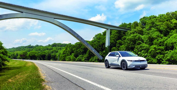 (Image) Hyundai IONIQ 5 Wins Editors’ Choice Award in the Motor1.com 2022 Star Awards