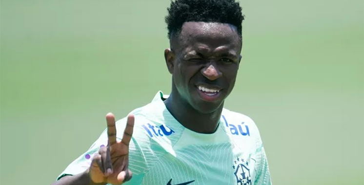Le Brésilien Vinicius Jr incertain contre l’Argentine