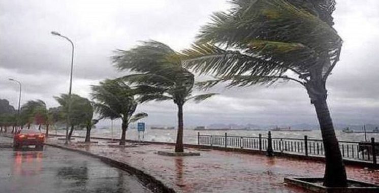 Alerte météo:, Averses orageuses localement fortes avec rafales de vent samedi et dimanche