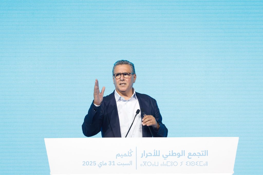M. Akhannouch à l’étape de Guelmim de « la voie des réalisations »: homogène, la majorité veut le bien pour le pays…et voici ses réalisations