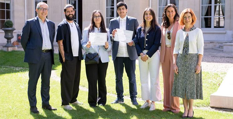 Le Maroc remporte les Olympiades de la chimie à Paris grâce au Groupe Scolaire Jacques Chirac de Rabat