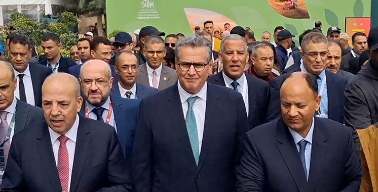 Le Chef du Gouvernement effectue une visite au SIAM